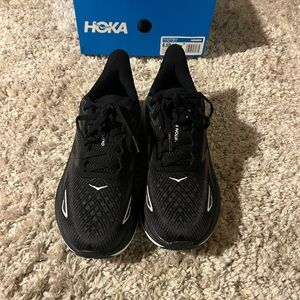 Hoka Women's Black Clifton 9 Sneakers